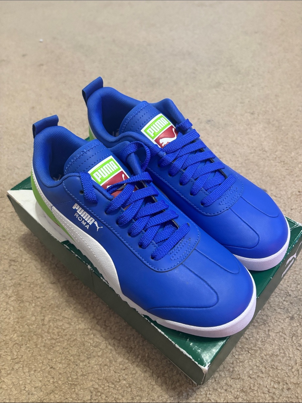 Puma Roma Sneakers in Royal Blue with White Stripe